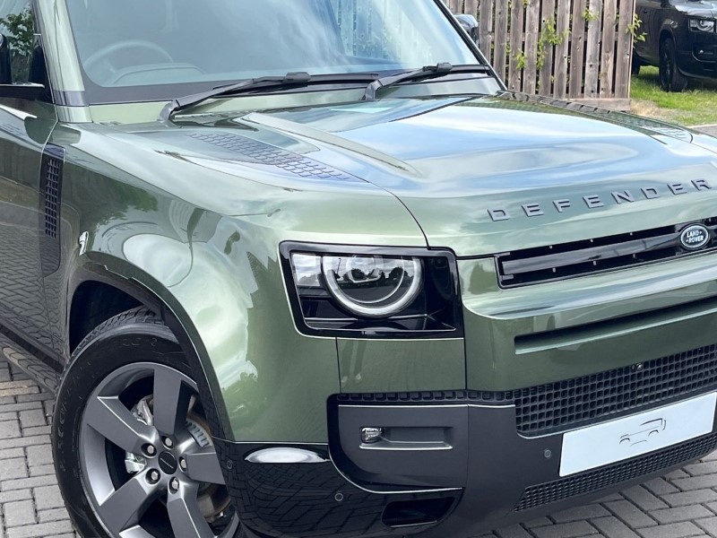  LAND ROVER DEFENDER 3.0 D250 X-Dynamic HSE 110 5dr Auto 5508282