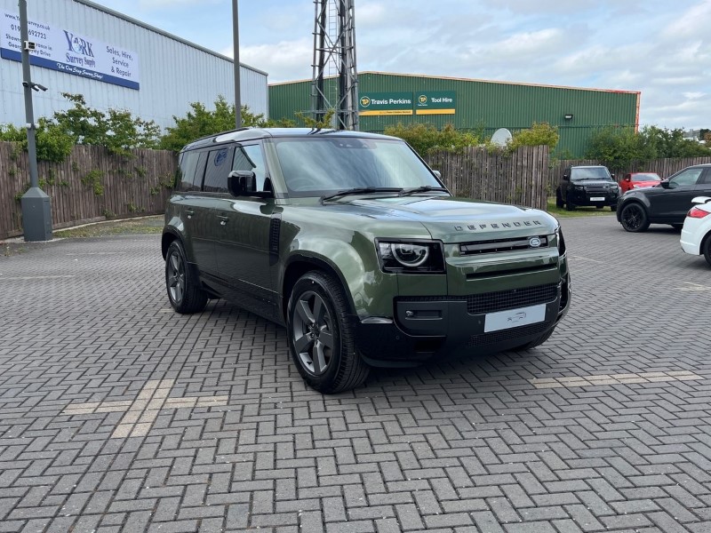  LAND ROVER DEFENDER 3.0 D250 X-Dynamic HSE 110 5dr Auto 5508326
