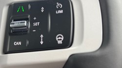 LAND ROVER DEFENDER 3.0 D250 X-Dynamic HSE 110 5dr Auto 5508293
