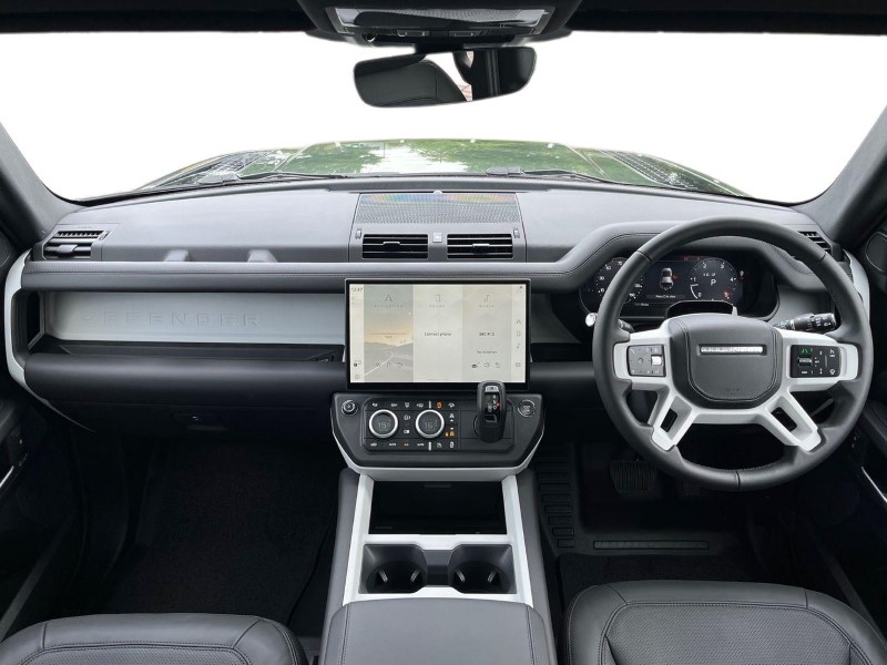  LAND ROVER DEFENDER 3.0 D250 X-Dynamic HSE 110 5dr Auto 5508274