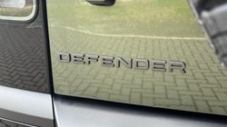 LAND ROVER DEFENDER 3.0 D250 X-Dynamic HSE 110 5dr Auto 5508313