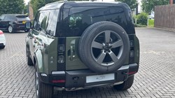LAND ROVER DEFENDER 3.0 D250 X-Dynamic HSE 110 5dr Auto 5508320