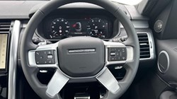 LAND ROVER DISCOVERY 3.0 D350 Dynamic SE 5dr Auto 5814592