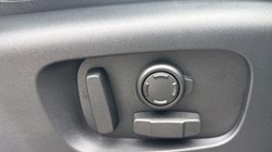 LAND ROVER DISCOVERY 3.0 D350 Dynamic SE 5dr Auto 5814601