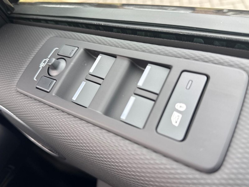  LAND ROVER DISCOVERY 3.0 D350 Dynamic SE 5dr Auto 5814600