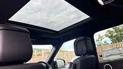 LAND ROVER DISCOVERY 3.0 D350 Dynamic SE 5dr Auto 5814598