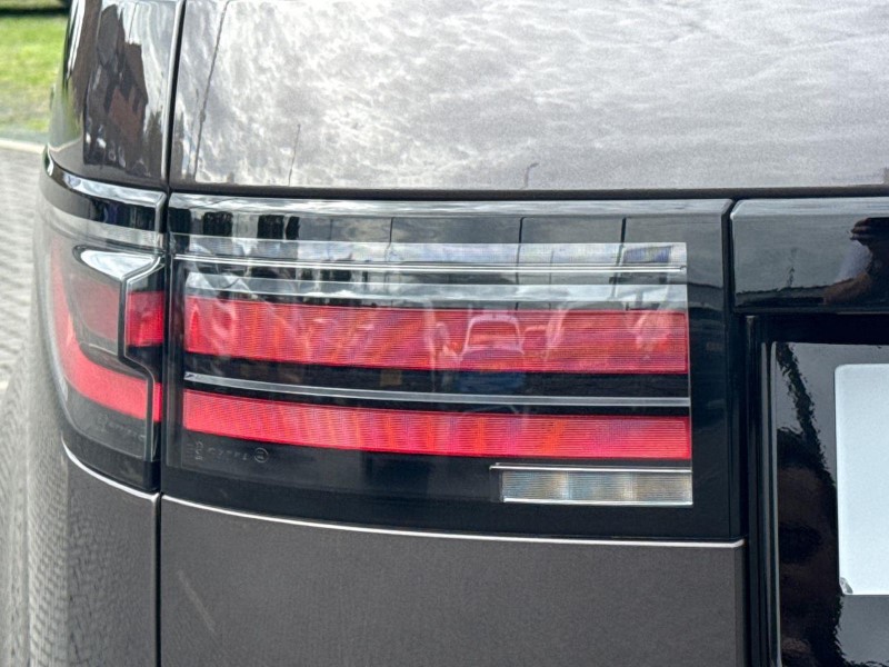  LAND ROVER DISCOVERY 3.0 D350 Dynamic SE 5dr Auto 5814596