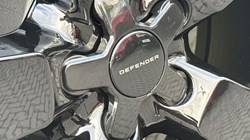 LAND ROVER DEFENDER 3.0 D350 X-Dynamic HSE 110 5dr Auto 5974998