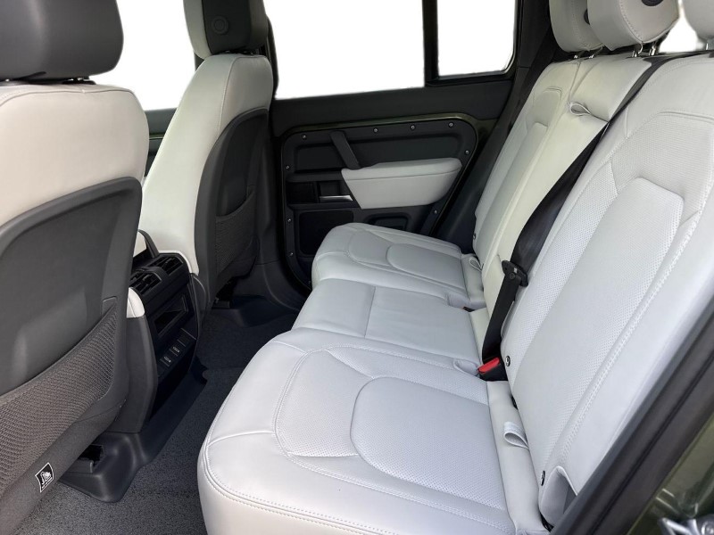 LAND ROVER DEFENDER 3.0 D350 X-Dynamic HSE 110 5dr Auto 5974965