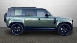 LAND ROVER DEFENDER 3.0 D350 X-Dynamic HSE 110 5dr Auto 5974966