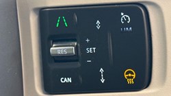 LAND ROVER DEFENDER 3.0 D250 X-Dynamic HSE 110 5dr Auto 5840000