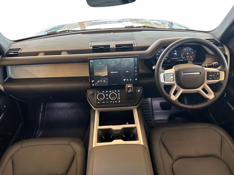  LAND ROVER DEFENDER 3.0 D250 X-Dynamic HSE 110 5dr Auto 5839981