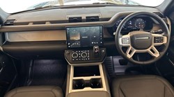 LAND ROVER DEFENDER 3.0 D250 X-Dynamic HSE 110 5dr Auto 5839981