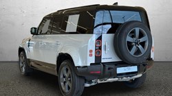 LAND ROVER DEFENDER 3.0 D250 X-Dynamic HSE 110 5dr Auto 5839974