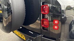 2023 (73) LAND ROVER DEFENDER 3.0 D250 X-Dynamic HSE 90 3dr Auto 4613309