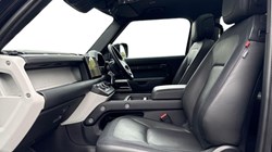 2023 (73) LAND ROVER DEFENDER 3.0 D250 X-Dynamic HSE 90 3dr Auto 4613261