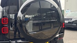 2023 (73) LAND ROVER DEFENDER 3.0 D250 X-Dynamic HSE 90 3dr Auto 4613302