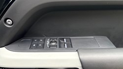 2023 (73) LAND ROVER DEFENDER 3.0 D250 X-Dynamic HSE 90 3dr Auto 4613282