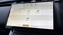 2024 (73) LAND ROVER RANGE ROVER VELAR 2.0 D200 MHEV Dynamic HSE 5dr Auto 4678822