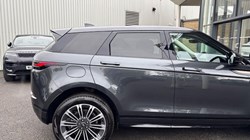 2024 (24) LAND ROVER RANGE ROVER EVOQUE 2.0 D200 Dynamic HSE 5dr Auto 4680186