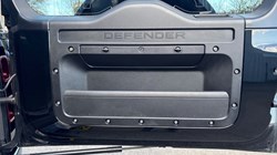 2025 (75) LAND ROVER DEFENDER 3.0 D250 X-Dynamic SE 110 5dr Auto 5168290