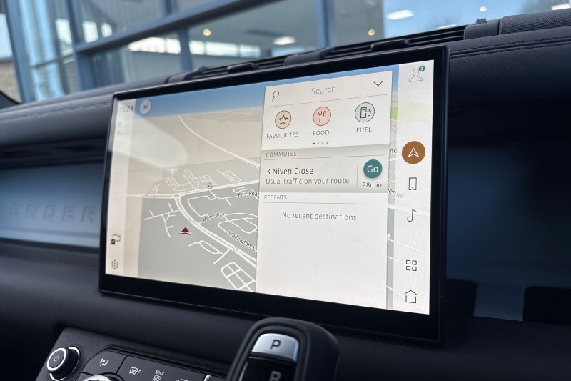 2025 (75) LAND ROVER DEFENDER 3.0 D250 X-Dynamic SE 110 5dr Auto 5168278