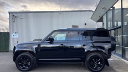 2025 (75) LAND ROVER DEFENDER 3.0 D250 X-Dynamic SE 110 5dr Auto 5168302
