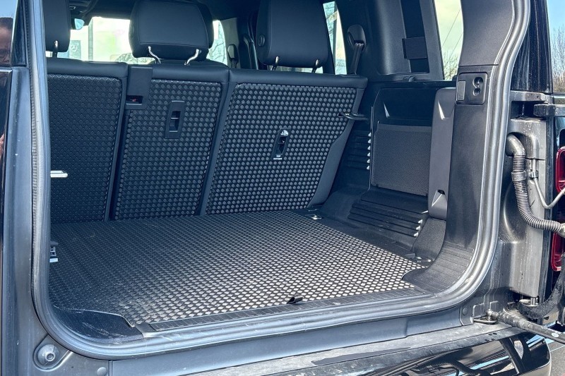 2025 (75) LAND ROVER DEFENDER 3.0 D250 X-Dynamic SE 110 5dr Auto 5168289