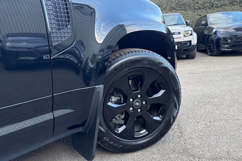 2025 (75) LAND ROVER DEFENDER 3.0 D250 X-Dynamic SE 110 5dr Auto 5168298