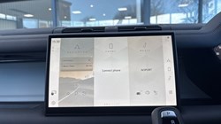 2025 (75) LAND ROVER DEFENDER 3.0 D250 X-Dynamic SE 110 5dr Auto 5168261