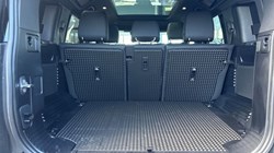 2025 (75) LAND ROVER DEFENDER 3.0 D250 X-Dynamic SE 110 5dr Auto 5168257