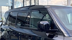 2025 (75) LAND ROVER DEFENDER 3.0 D250 X-Dynamic SE 110 5dr Auto 5168299