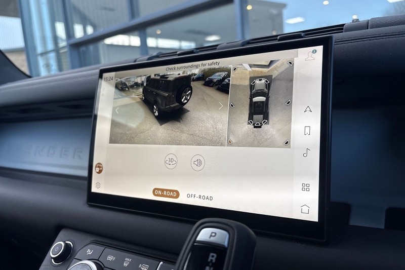 2025 (75) LAND ROVER DEFENDER 3.0 D250 X-Dynamic SE 110 5dr Auto 5168279