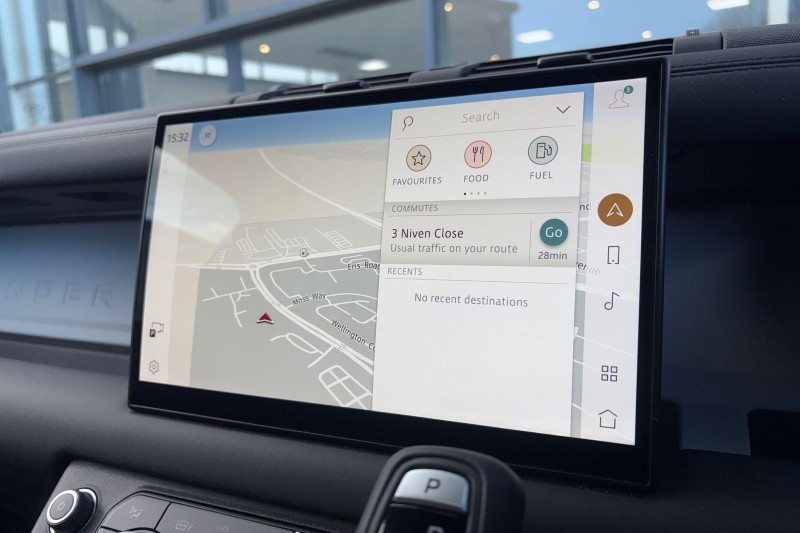 2025 (75) LAND ROVER DEFENDER 3.0 D250 X-Dynamic SE 110 5dr Auto 5168258