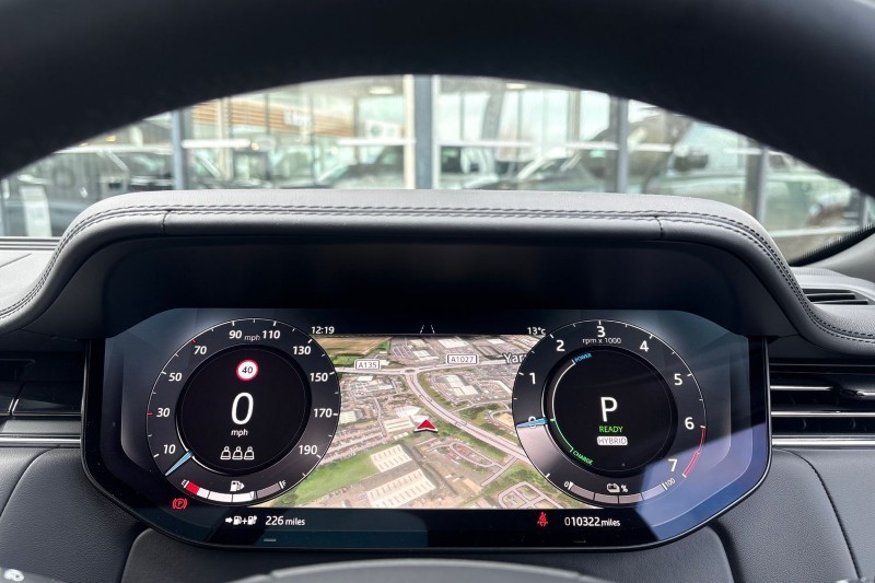 2025 (75) LAND ROVER RANGE ROVER 3.0 P550e Autobiography 4dr Auto 5123874