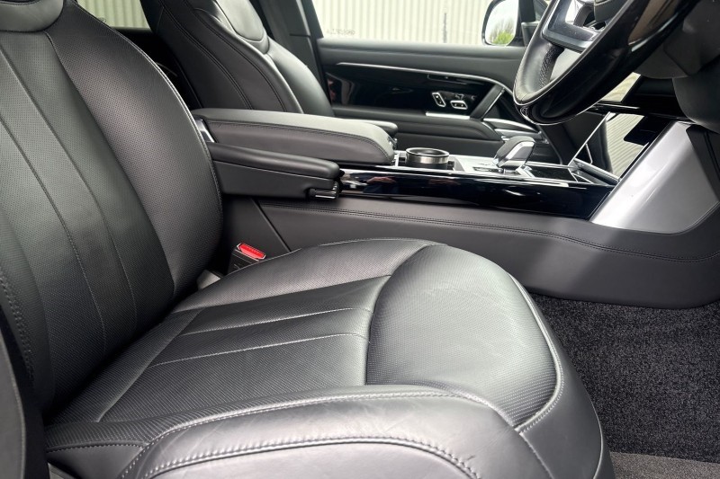 2025 (75) LAND ROVER RANGE ROVER 3.0 P550e Autobiography 4dr Auto 5123884