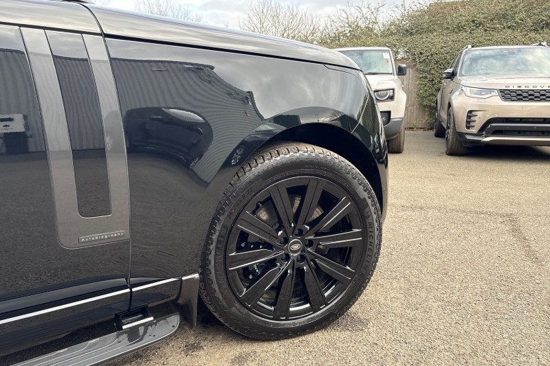 2025 (75) LAND ROVER RANGE ROVER 3.0 P550e Autobiography 4dr Auto 5123911