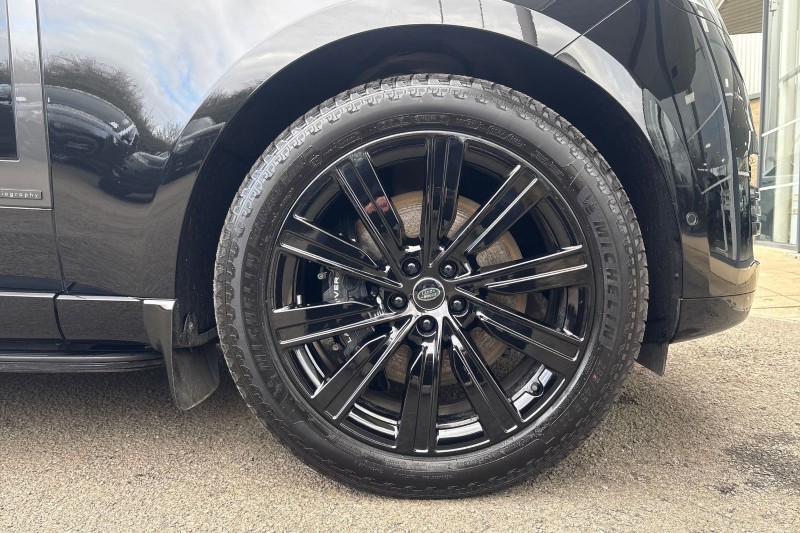 2025 (75) LAND ROVER RANGE ROVER 3.0 P550e Autobiography 4dr Auto 5123866