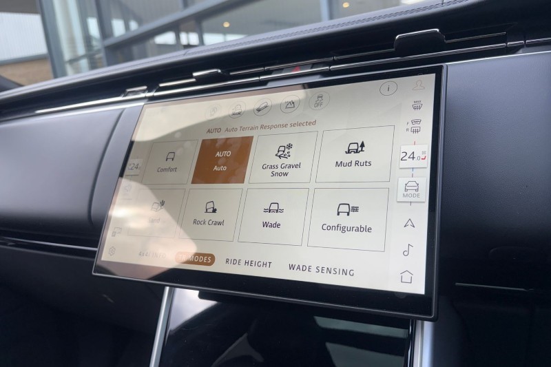 2025 (75) LAND ROVER RANGE ROVER 3.0 P550e Autobiography 4dr Auto 5123898