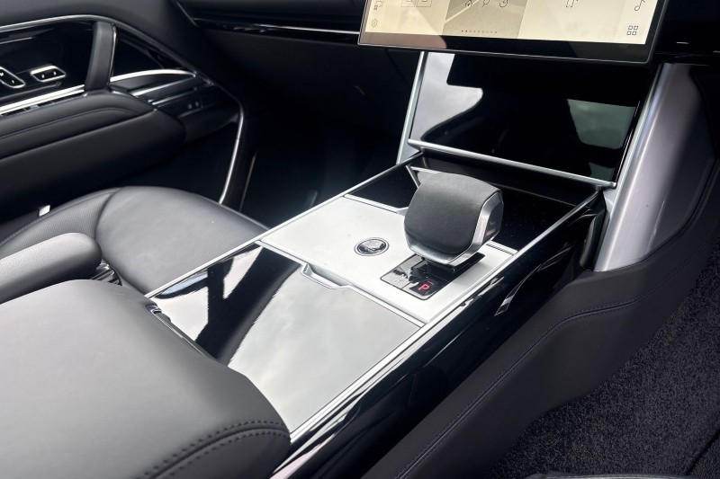 2025 (75) LAND ROVER RANGE ROVER 3.0 P550e Autobiography 4dr Auto 5123871