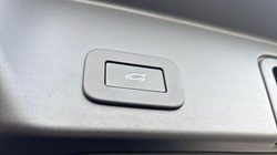 2025 (75) LAND ROVER RANGE ROVER EVOQUE 2.0 D200 Dynamic SE 5dr Auto 5205745