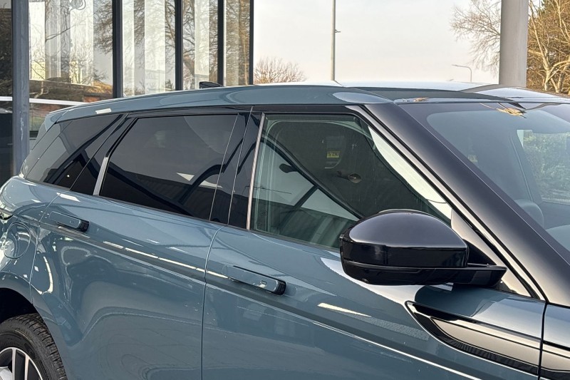 2025 (75) LAND ROVER RANGE ROVER EVOQUE 2.0 D200 Dynamic SE 5dr Auto 5205755