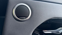 2025 (75) LAND ROVER RANGE ROVER EVOQUE 2.0 D200 Dynamic SE 5dr Auto 5205757