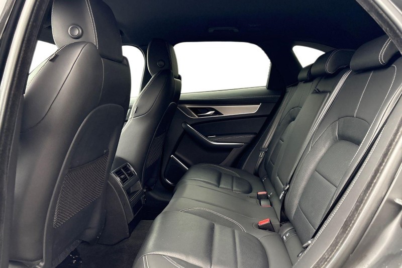 2022 (22) JAGUAR F-PACE 2.0 D200 R-Dynamic S 5dr Auto AWD 4638147