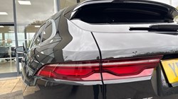 2022 (22) JAGUAR F-PACE 2.0 D200 R-Dynamic S 5dr Auto AWD 4638162