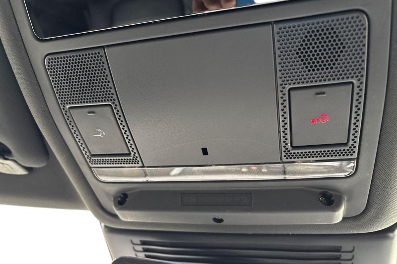 2022 (22) JAGUAR F-PACE 2.0 D200 R-Dynamic S 5dr Auto AWD 4638164