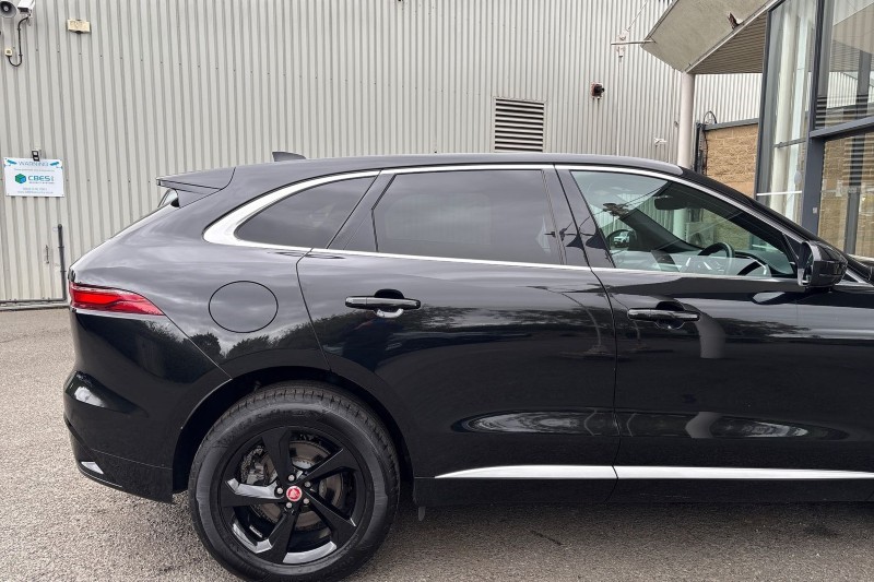 2022 (22) JAGUAR F-PACE 2.0 D200 R-Dynamic S 5dr Auto AWD 4638198