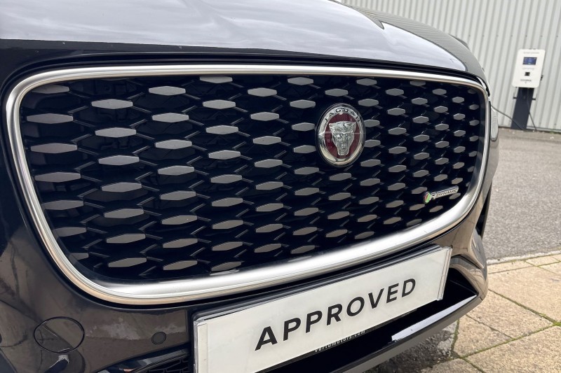 2022 (22) JAGUAR F-PACE 2.0 D200 R-Dynamic S 5dr Auto AWD 4638190