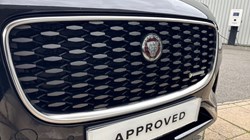 2022 (22) JAGUAR F-PACE 2.0 D200 R-Dynamic S 5dr Auto AWD 4638190