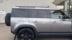 2023 (73) LAND ROVER COMMERCIAL DEFENDER 3.0 D250 Hard Top SE Auto 4652612